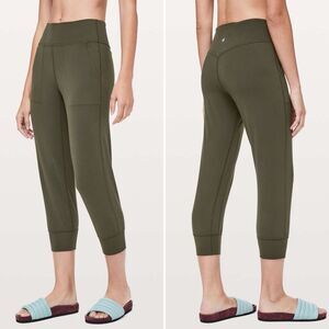 Lululemon Align Jogger Crop 23" in Dark Olive Size 4